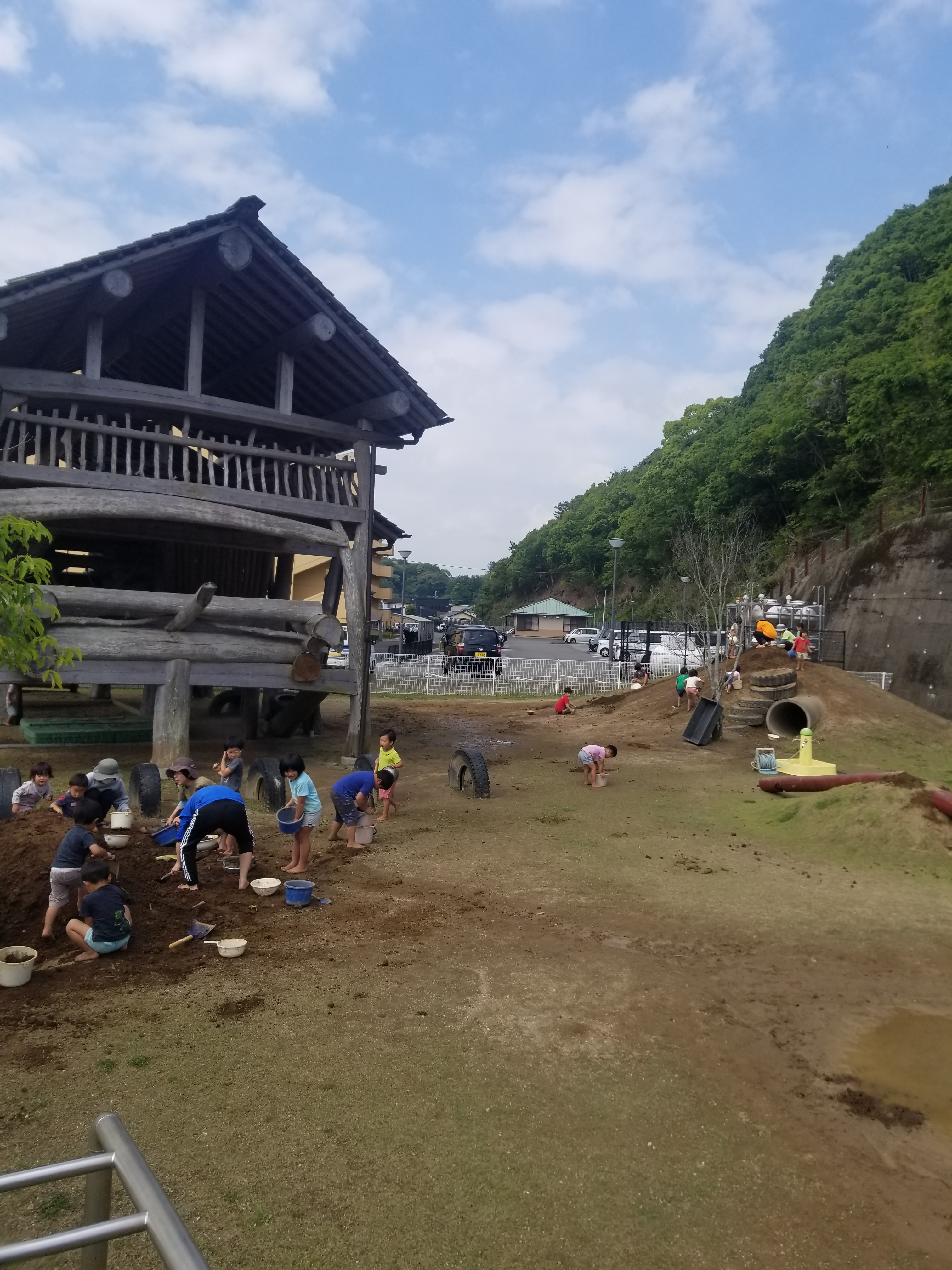 秘密基地.jpg