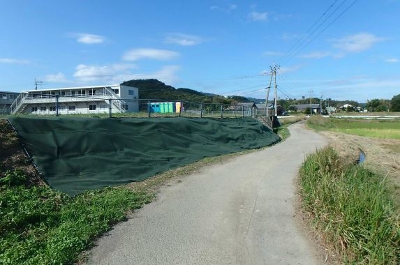 防草シート.JPG